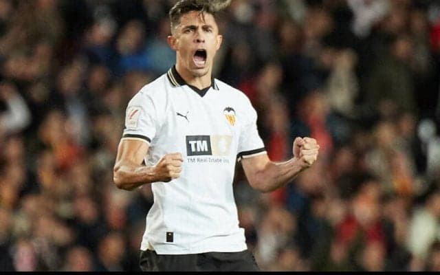 今季19試合に出場のバレンシアDFガブリエウがアトレティコへ完全移籍！