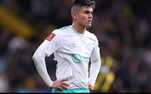 ユベントス、サウサンプトンのU-23アルゼンチン代表MFアルカラスを買取OP付きレンタルで獲得へ