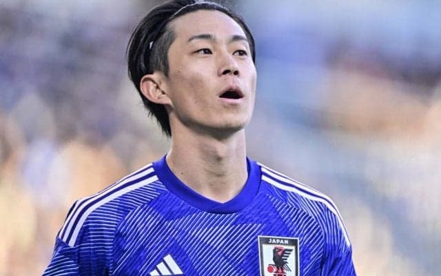 「改めて見たら距離エグい」日本の先制点を生んだ毎熊晟矢のポスト直撃“約25mミドル”が強烈すぎる！「ミドルの威力ヤバかった！！」「こりゃあ海外から熱視線」の声