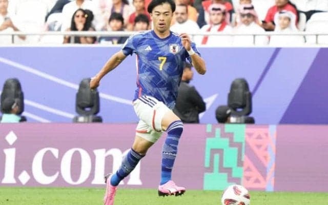 「アジアレベルでは止められない」韓国メディアがドリブル成功率「75%」の三笘薫を絶賛！【アジア杯】