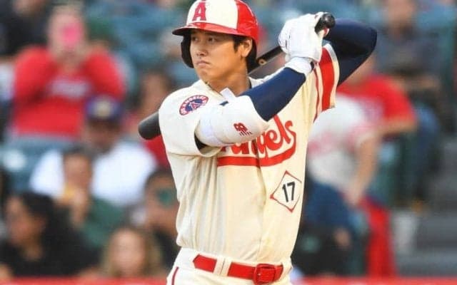 大谷翔平のように二刀流もできた？米メディアが歴代の「打撃に優れた投手」を選出　「打率3割超え」や「OPS.888」を記録した人物とは