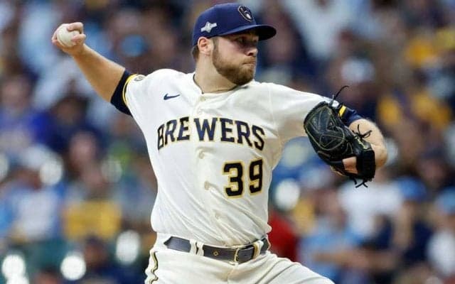 CY賞右腕手放したのに「見返り不十分」　1年でFAも…交換相手に騒然「詐欺だ」