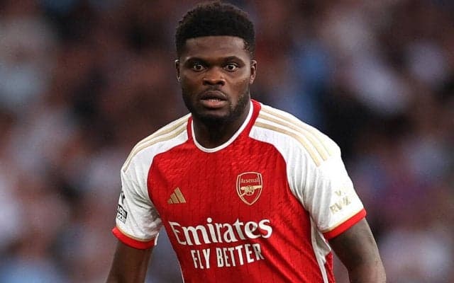 離脱続くトーマスがまたも負傷か…アルテタ監督明かす「ちょっとした問題があった」