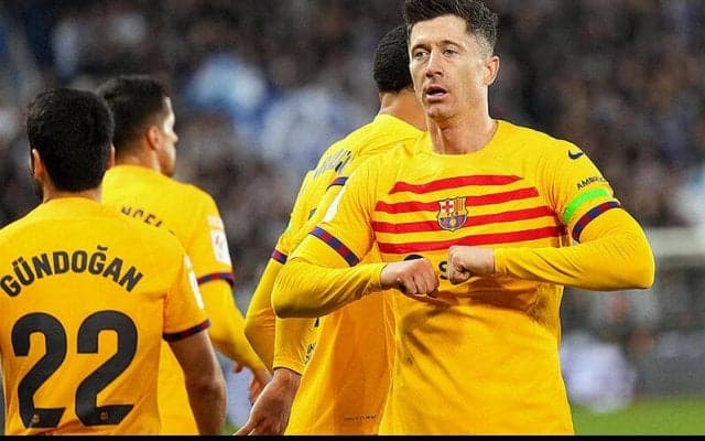 バルセロナがアラベスに競り勝って連勝！　主砲レヴィ7戦ぶりゴールにギュンドアン＆V・ロッキ弾【ラ・リーガ】