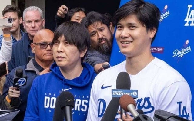 ニヤニヤ大谷が“爆弾発言”「友達ではない」　水原通訳との関係性にド軍爆笑「センスある」