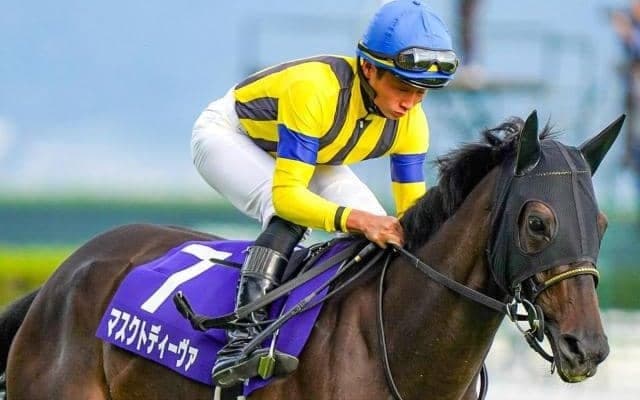 東京芝は雨の影響なく内有利 差し馬勢は立ち回りがカギ