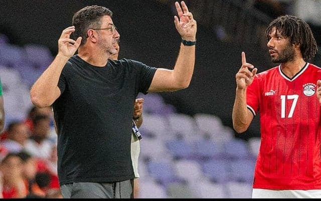 エジプト代表がルイ・ヴィトーリア監督を解任…CAN2023は未勝利でベスト16敗退