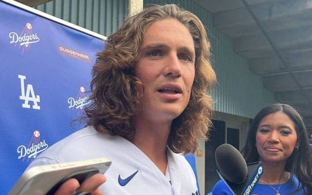 ギャップ萌え続出「人気出るの間違いなし」　長髪イケメン大谷同僚…取材時に見えた素顔