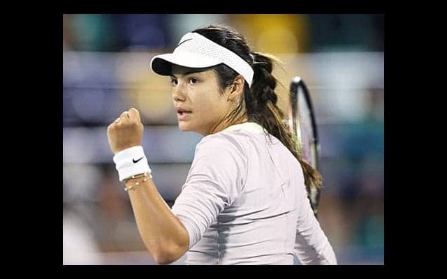  世界296位となった21年全米女王が初戦突破 