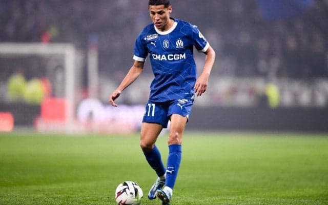 「あと数cmだった」決まっていればフランス史上最速!? GKも意表を突かれたキックオフゴール“未遂”に反響「プスカシュ賞になるはずだった」