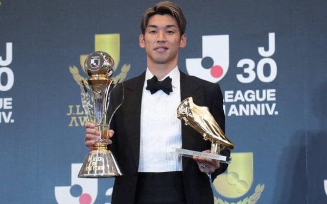 MVP＆得点王の大迫勇也が神戸と2026年まで契約延長「延長できたことを誇りに思います」