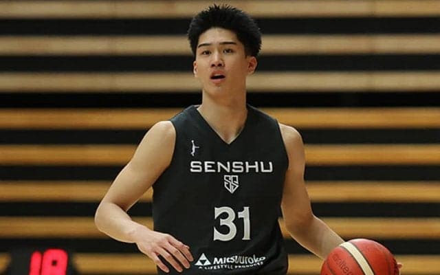 専修大の松野遥弥が三遠の練習参加…首位独走チームに強豪大の有望株集結