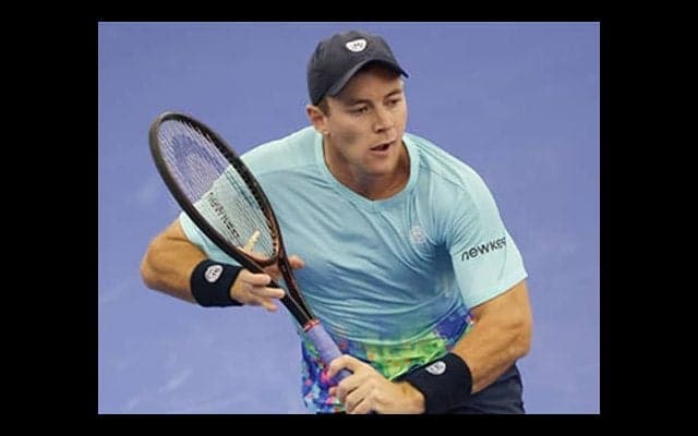 芸術的なマッチポイントに会場どよめき