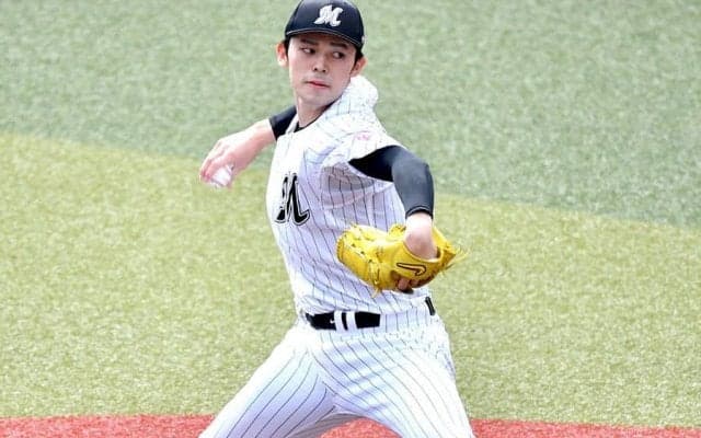 「朗希くんに張り付いてるね」剛腕に興味津々…米国でも有名人？　助っ人がモグモグ熱視線