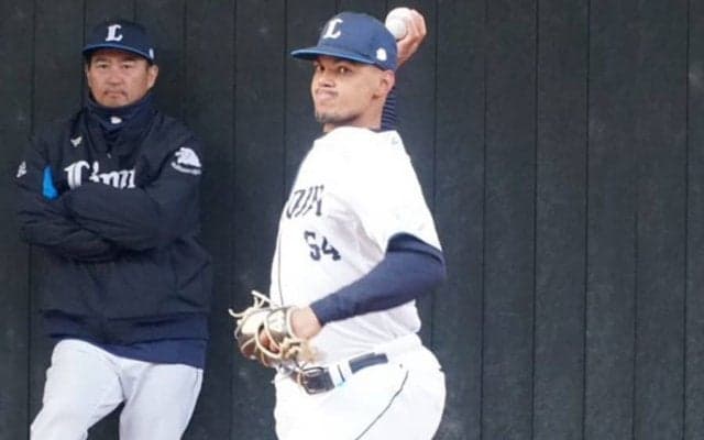 西武163キロ右腕に衝撃「ギュッとくる」　まだ65％なのに…ベテラン炭谷が証言「いい」