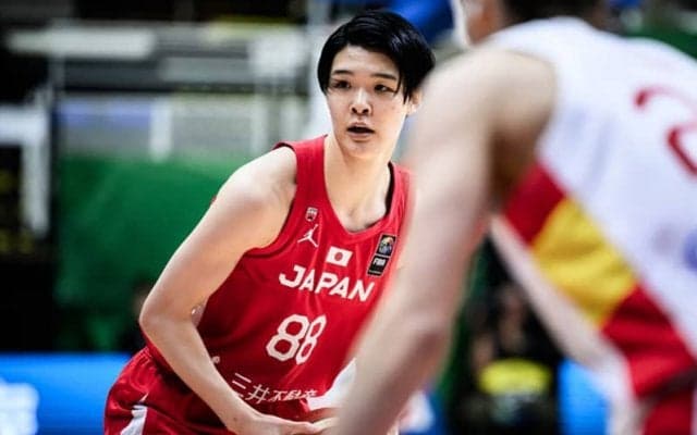 スペインを突き放す林咲希の3ポイントシュートを生み出した赤穂ひまわりのビッグプレー