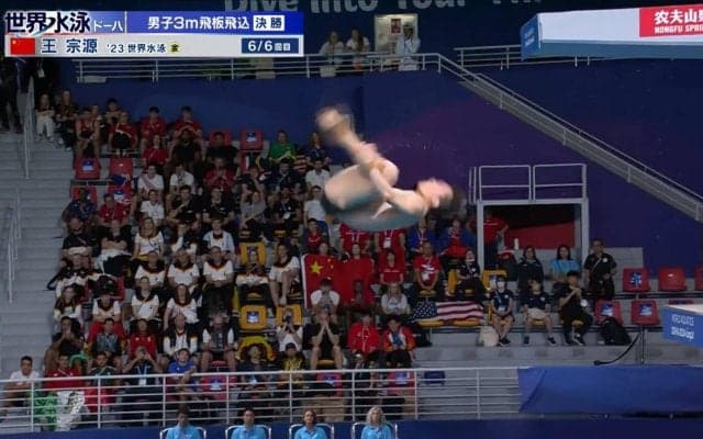 ライバル全員が呆れ顔 中国・王宗源が男子3m飛板飛込で一撃「100点超え」のスーパー演技 解説者も「いとも簡単に。余裕がありすぎる」と脱帽