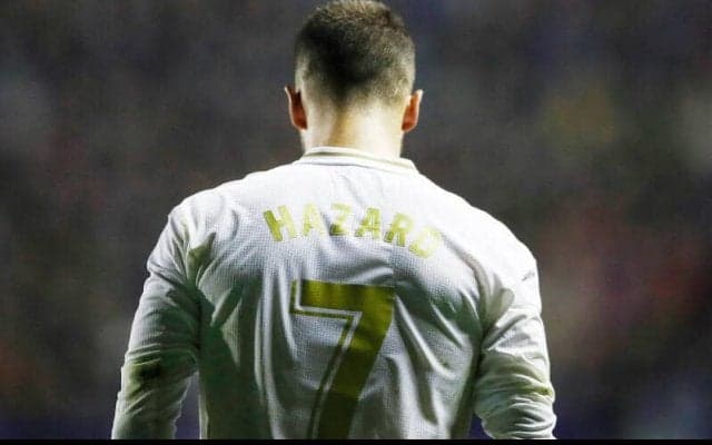 「レアルに行かずにキャリアを終えるなんてできなかった」　引退のアザール氏が回想