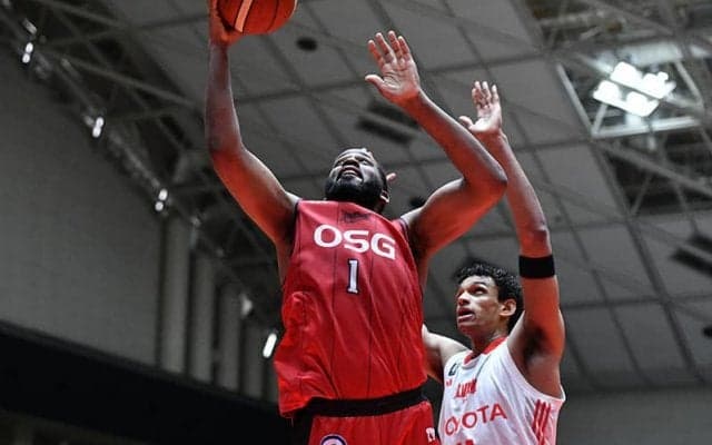 三遠がA東京との東中首位決戦を制す…22得点のラベナ含む先発5名が2ケタ得点で貢献