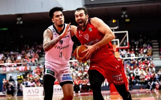 日本代表ガードの戦いは富樫勇樹率いる千葉Jに軍配…横浜BCの河村勇輝は得点&アシストのダブルダブル