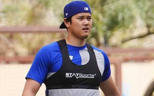腕＆胸板だけじゃない…大谷翔平が「全身ゴリゴリ」　半パンからのぞく“筋肉”も「芸術」