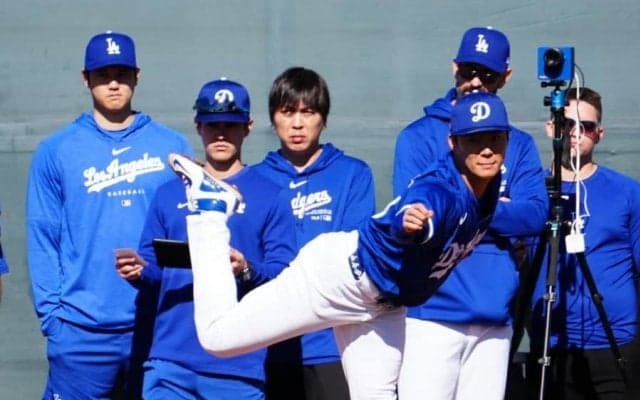 山本由伸、大谷翔平の前でブルペン34球「自分の投球ができていた」　50人超の関係者集結