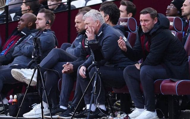 ホームで屈辱の6失点…アーセナルに大敗のモイーズ監督「今日はあまりにも多くのことが間違っていた」