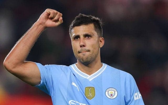 マンチェスター・シティで存在感を増すスペイン代表MFロドリ 風間八宏が指摘する特長とは