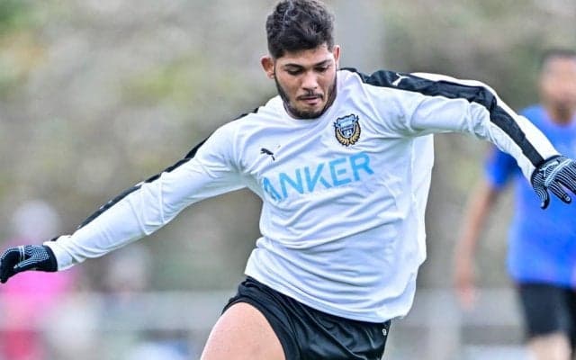 「ネイマール型のPKキッカーが！」川崎の新加入ブラジル人“怪物”FWエリソンがPKキックで違いを示す！「読まれたのに決めるのスゲー」「クセがスゴい！」と話題の初ゴール
