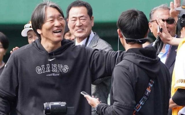 49歳・松井秀喜氏が“待望”の柵越え　両腕突き上げ大喜び「感触は良かった」