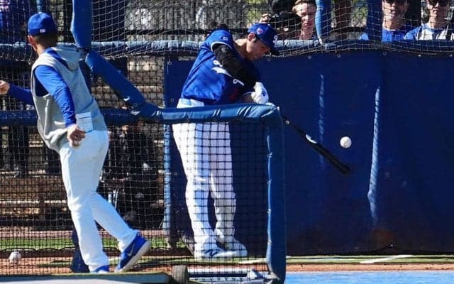 大谷翔平は150m弾を「いつもやってのける」　青空に消える放物線、同僚も興奮の一撃