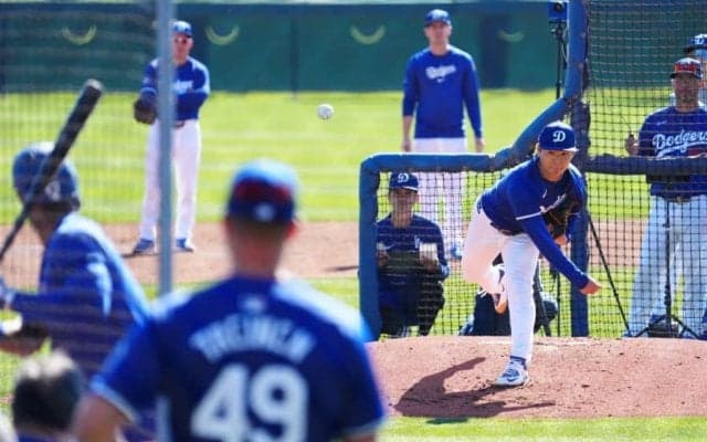 山本由伸、ベッツから空振り奪取　\"初登板”は「85点」… 155キロにファン喝采