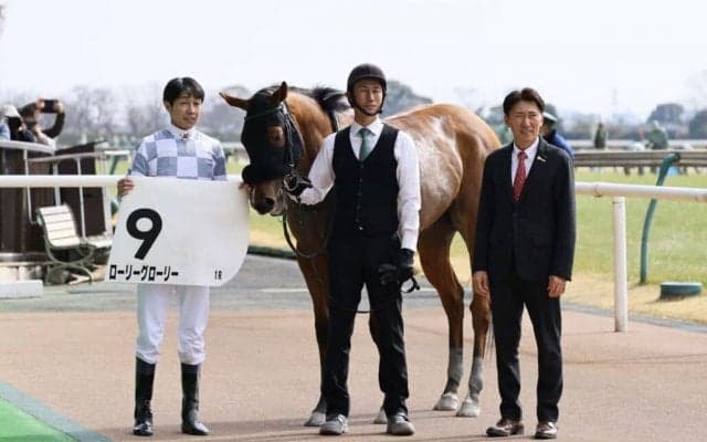 【東京1R】武豊「調教師と缶コーヒーで乾杯します（笑）」良血ローリーグローリーが初勝利