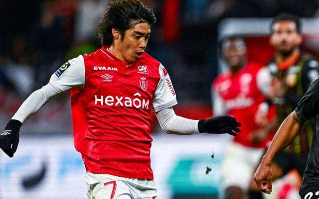 「マジでかっこいい」「クロス上手い」伊東純也が技ありの高速クロスでアシストを記録！ キレのあるプレーでアピール「やっぱり日本代表に必要」