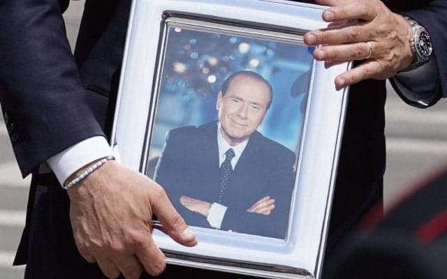 モンツァがミランから初白星！ 亡きベルルスコーニ元会長に捧ぐ歴史的勝利「少年たちの躍動を喜んでいるはずだ」