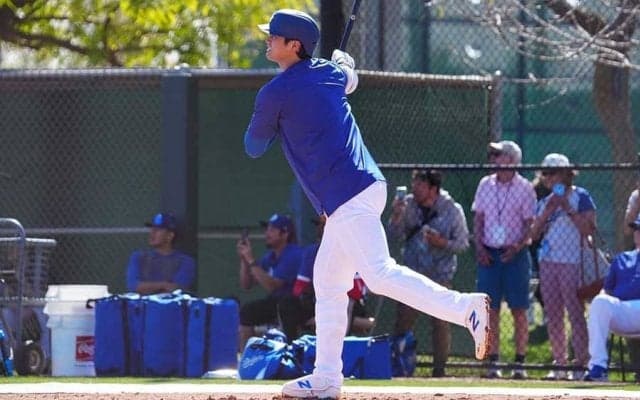 大谷翔平に“弾丸1号”打たれ「嬉しいよ」　失投自虐に報道陣爆笑「だからあれだけ飛んだ」