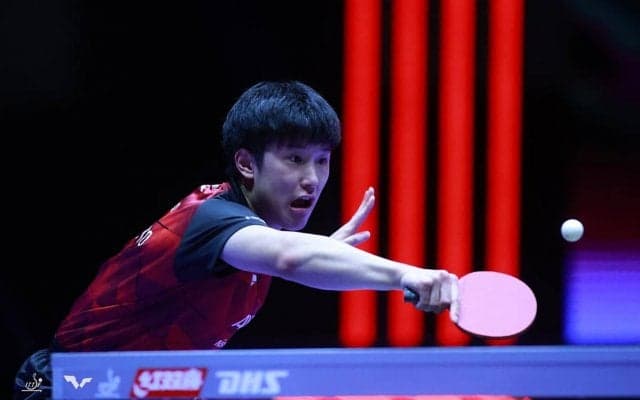 “エース”張本智和が支える日本男子　戸上隼輔にアクシデントも16歳松島輝空が堂々デビューで救う【世界卓球】