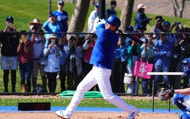 大谷翔平、実戦打撃は四球＆二ゴロ　快音出ずも…OP戦出場へ準備着々