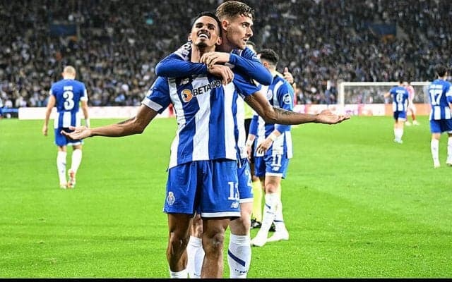 ポルトが後半ATのガレーノ芸術弾で劇的先勝！　アーセナルは枠内シュート0本での敗戦に…【CL】