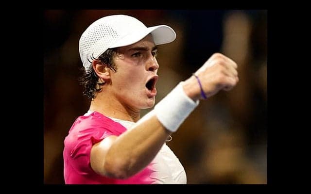 17歳 期待の逸材がツアー初勝利