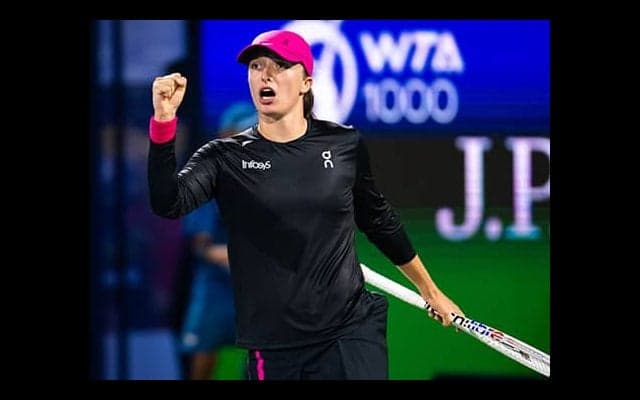  対トップ20は13連勝 上位勢に負けないシフィオンテク 