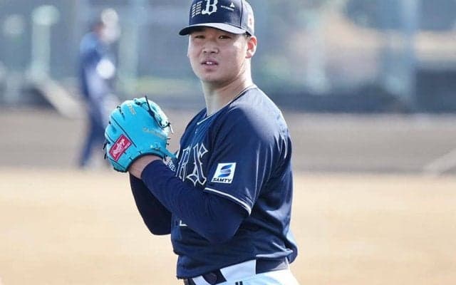 巨大化した新人王「大谷にしか見えない」　怪物21歳は「何食って大きくなったんだ」