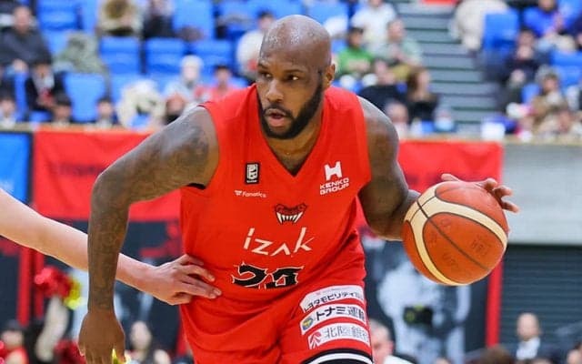 富山とガドソンが双方合意のもと契約解除…チーム最多アシストの活躍も途中退団