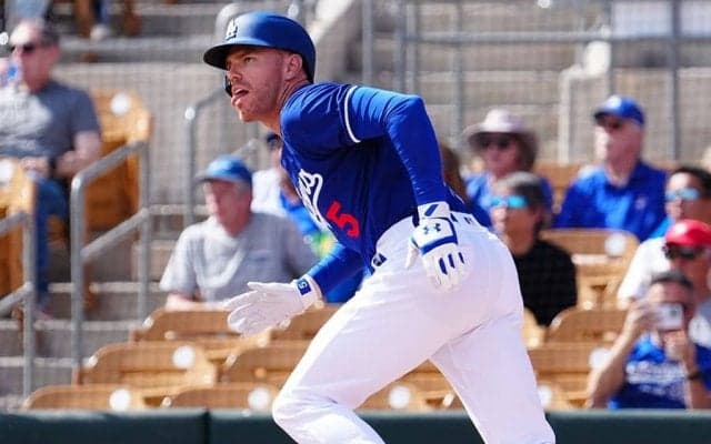 ド軍の試合で「イナバが気になって」　出現した“大量の日本企業”…大谷翔平の広告力
