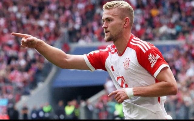 バイエルンで立ち位置微妙なデ・リフト、今夏去就は新監督次第か