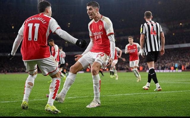 アーセナルがニューカッスルに完勝でPL6連勝！　サカ5戦連発など難敵を攻守に圧倒【プレミアリーグ】