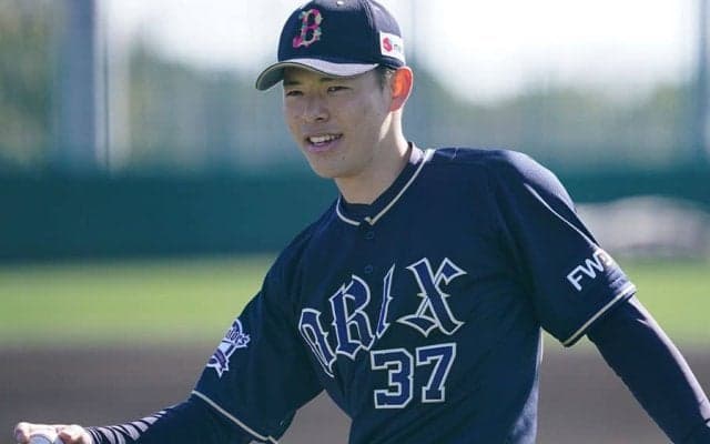「なぜ戦力外？」DeNA移籍で“無双投球”　対外試合7回無失点…激レア投法のお宝右腕