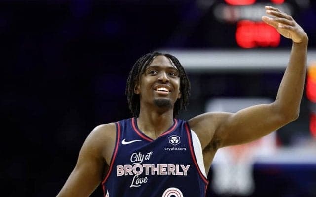 リバースHC、ベバリーという“元同僚”がいるバックス戦へ臨むシクサーズのマクシー