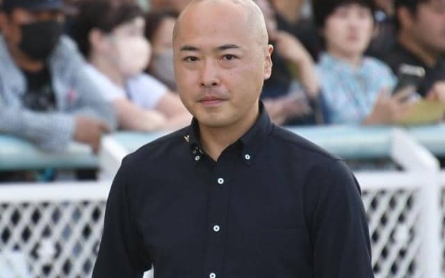 石坂公一調教師がJRA通算100勝達成！「これからもいい競馬をお見せできるように…」