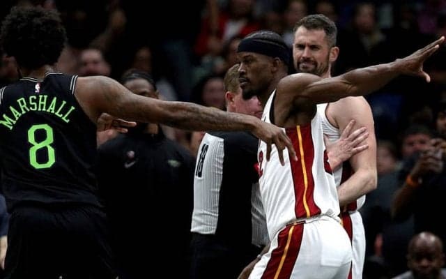 試合中に小競り合いから乱闘に発展…NBAがヒートとペリカンズの5選手へ出場停止処分を科す
